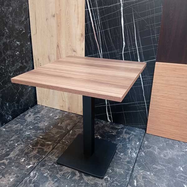 Tafel Vierkante Gestreept Style-1 (~70X70 CM)